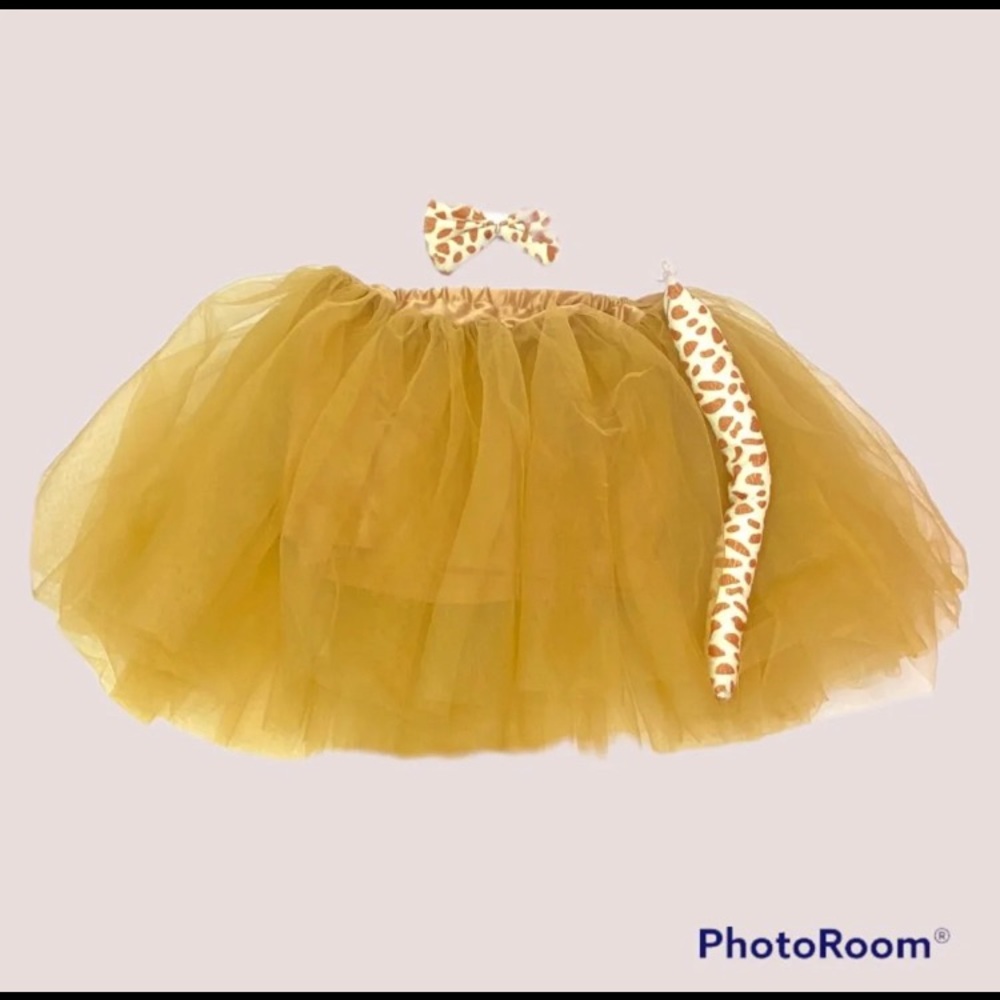 Baby/kid gold tutu with giraffe printed accessories